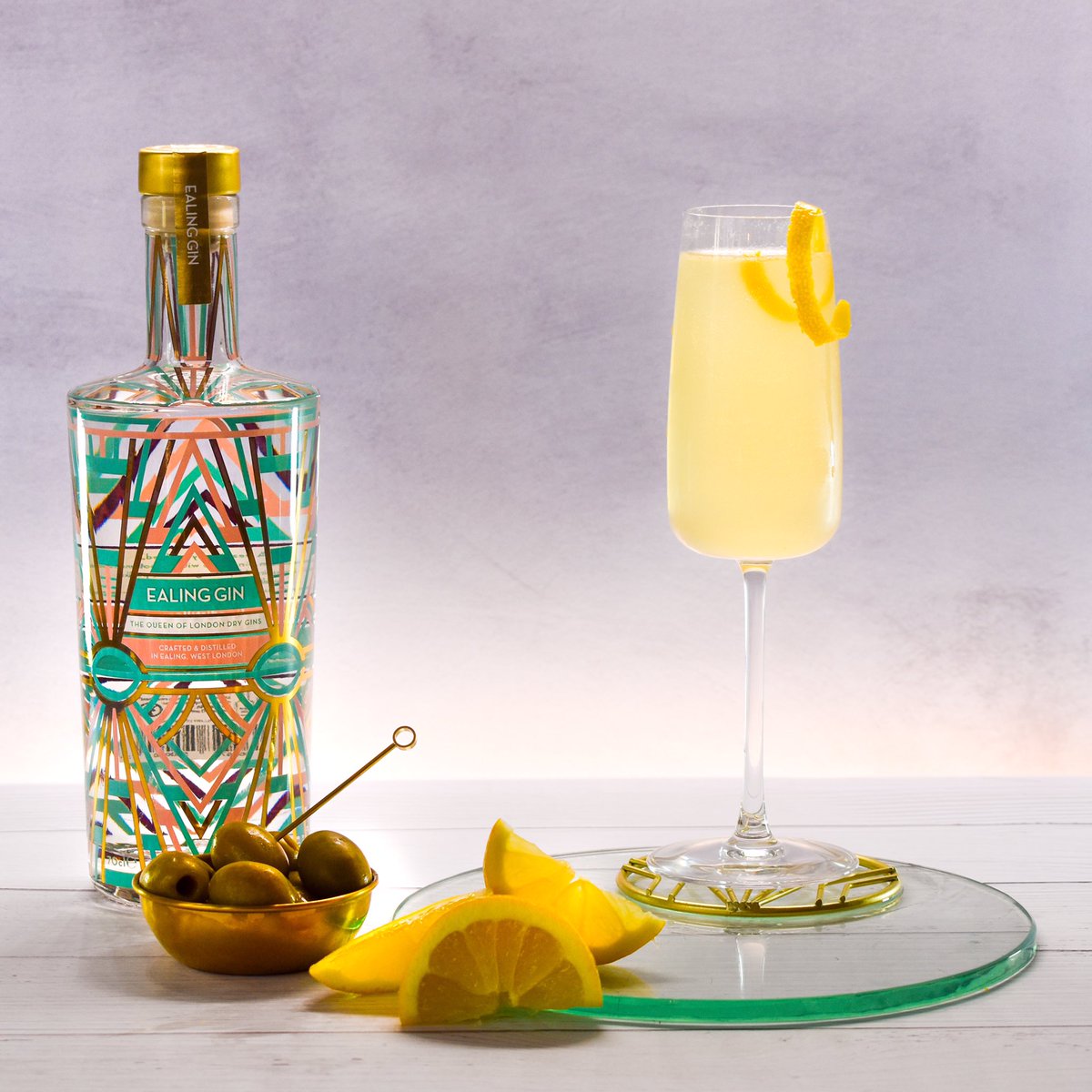 Just in time to celebrate the bank holiday weekend and the return of the sunshine, we give you the wonderfully decadent French 75. Recipe:
40 ml Ealing Gin
15 ml Lemon juice
10ml Sugar Syrup
Champagne