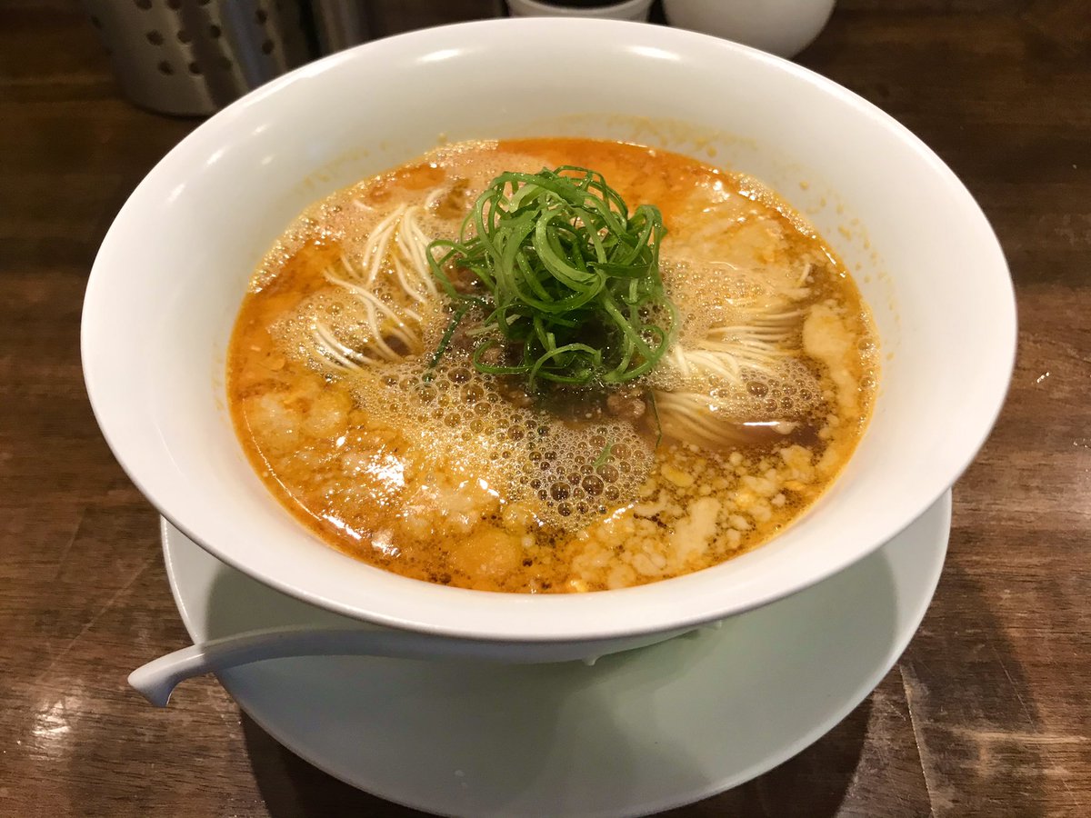 創作麺工房 鳴龍　新大塚