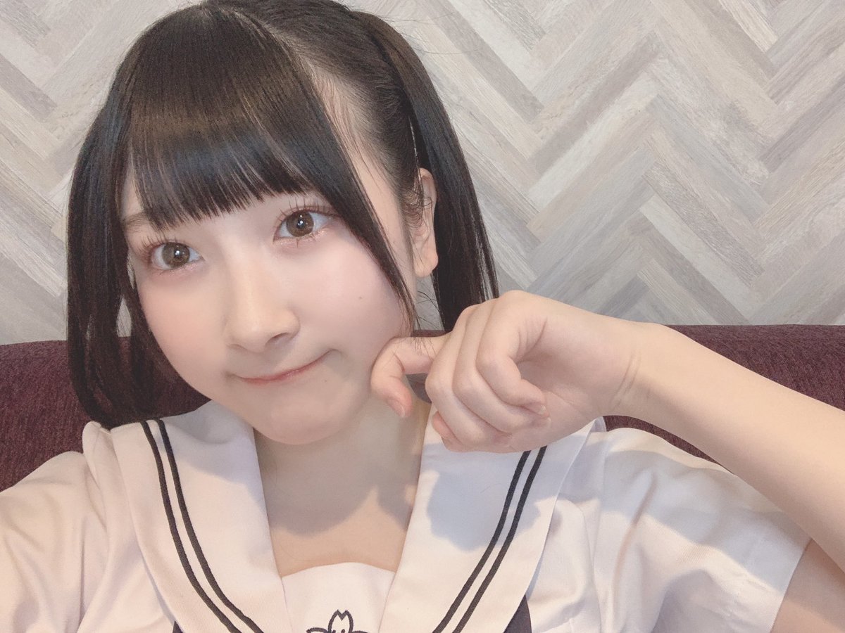 _sakurai_momo_'s tweet photo. ⌒(ྀི o̴̶̷̤  ̫ o̴̶̷̤ )ྀི⌒がいちばん多かったよ💗

ちなみにこれはなんて打ってもでてこないももきゅんオリジナルの絵文字です♡

もう自分用にキーボードの設定ででてくるようにした⌒(ྀི o̴̶̷̤  ̫ o̴̶̷̤ )ྀི⌒
みんなも使ってももきゅんファンをアピールしてね💖

おやすももきゅん🍓

#ノイミー https://t.co/VRmoZQOE0B