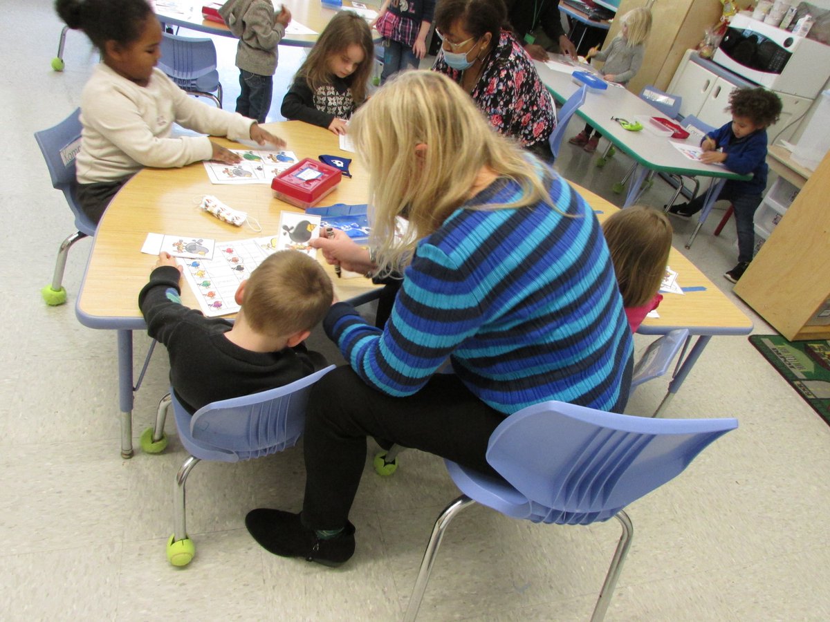 BeyondWNY's tweet photo. #AppreciationPost! @Cantalician’s Daycare & Preschool teachers work tirelessly to ensure that our youngest learners are expanding their horizons through play, educational activities & more. We can’t thank them enough for all that they do. WTG, PreK & Daycare team! #CCLStrong https://t.co/Vhp1dQAOx7