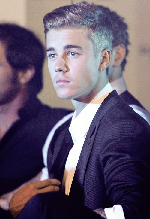 thebestofbizzle's tweet photo. https://t.co/e9eHHQLN0B