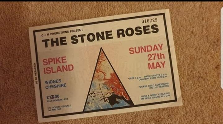 GregLassetter's tweet photo. @ShiiineOn_ My ticket was a quid cheaper. I was stalls, you must have been balcony? https://t.co/mojPjGpvyP