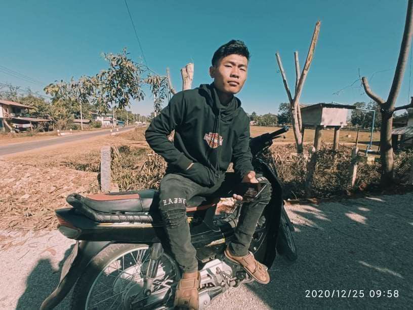 maycrown15's tweet photo. #KayahState (#Karenni) #Demoso Tsp: Alfred Lu Du &amp; Patrick Bo Reh were shot dead by junta terrorists in Ngupawlaw village while they were on the way back to bring foodstuffs for refugees in this early morning.
#WhatsHappeningInMyanmar 
#May27Coup https://t.co/859dLa5Zij