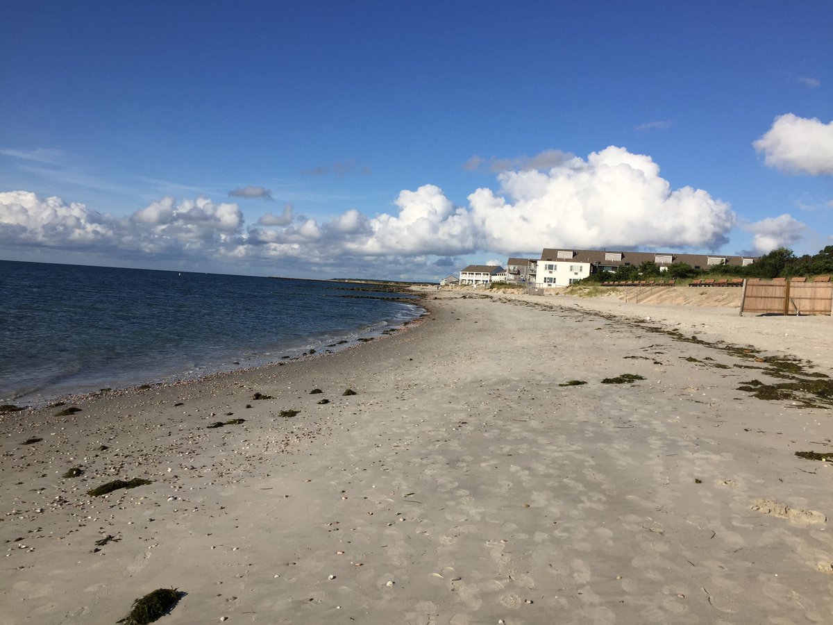 DresdenRose's tweet photo. @TODAYshow @KerryNBC My vote is South Yarmouth beach on Cape Cod. https://t.co/aRjf1L2S7o