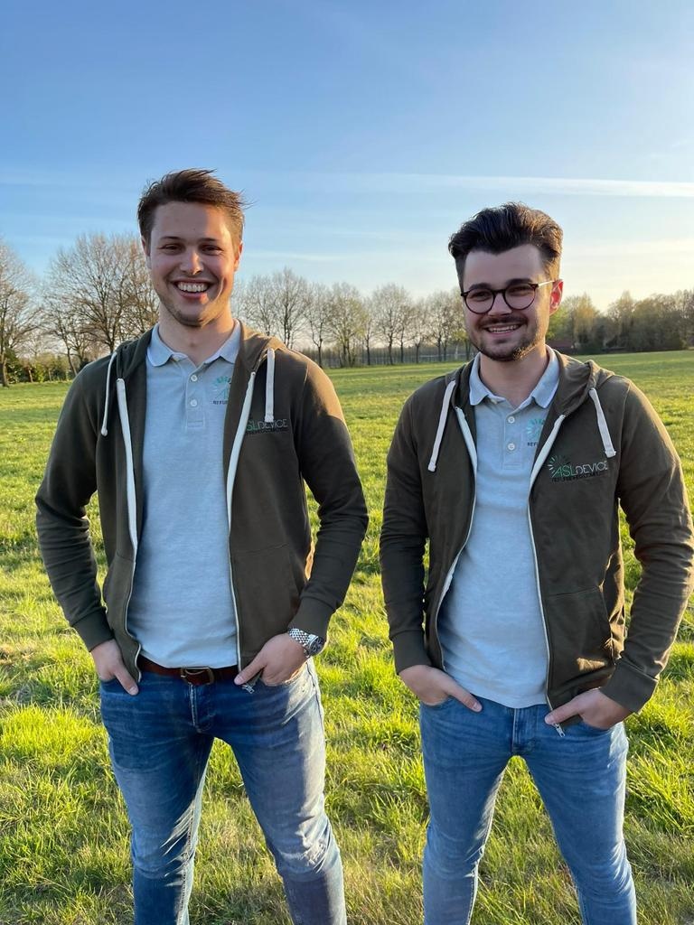 Floris richtte zijn bedrijf ASL Device op na zijn opleiding Stad en Mens. Lees hier zijn hele verhaal: ap.lc/V4kbK
#ditismbo #ondernemerschap #duurzaamondernemen #groenonderwijs