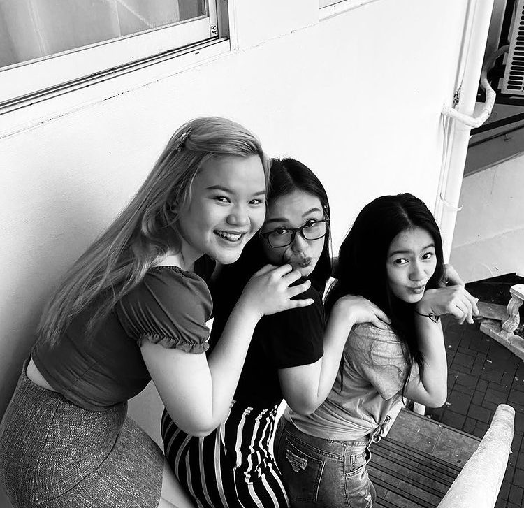 KMfeeds_'s tweet photo. #Lodm girl's 🧡 @kaori_oinuma @TrinaLegaspi @mammamiahh 

(c:abieelity) https://t.co/SOke0pnbrm