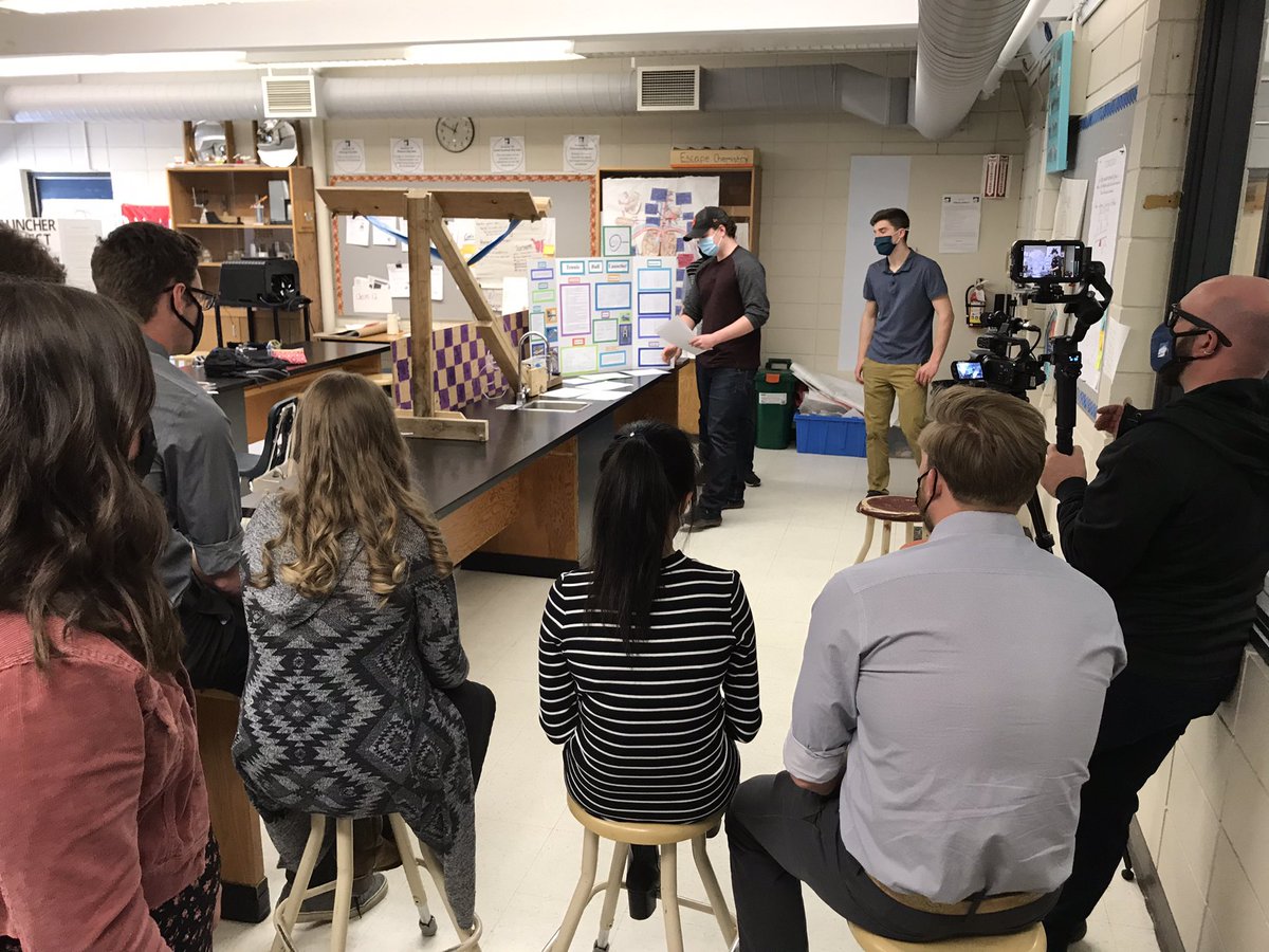 barrsec's tweet photo. Today our school is one stop on @Kamloops_SD73’s Curiosity Cab Learning Tour. 

We’re looking forward to having our guests see &amp; hear what a senior science class looks like when a teacher gets curious about engagement &amp; goes gradeless. 

@kenoc7 @bmooreintheloop @ChristineYH https://t.co/rvvuLL5QW1