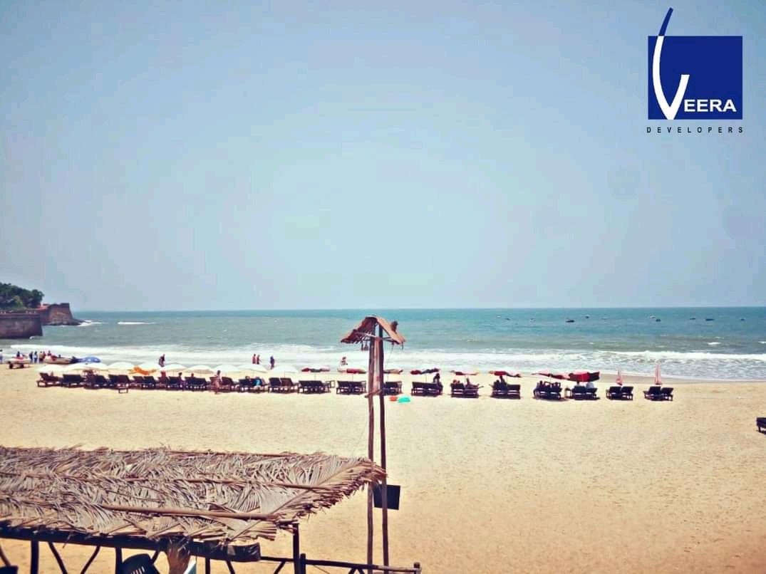 VeeraDevelopers's tweet photo. Sky above, sand below, peace within!

Look up at the cerulean blue sky. Feel the warm sugar sand between your toes. Find inner peace with all of the tropical beauty that surrounds you. It's so easy to be relaxed here.

#luxuryvillas #poolvillas #beachlife #luxuryhomes #veeragoa https://t.co/0YJV5wGPJR