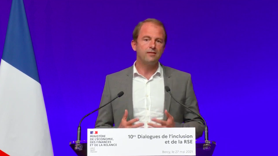 DialoguesRSE's tweet photo. En direct Canal B : Keynote de @ThibautGuilluy 

👉 https://t.co/qUjUjXhVZU

#10dialoguesInclusionRSE https://t.co/zuTRviHBp5