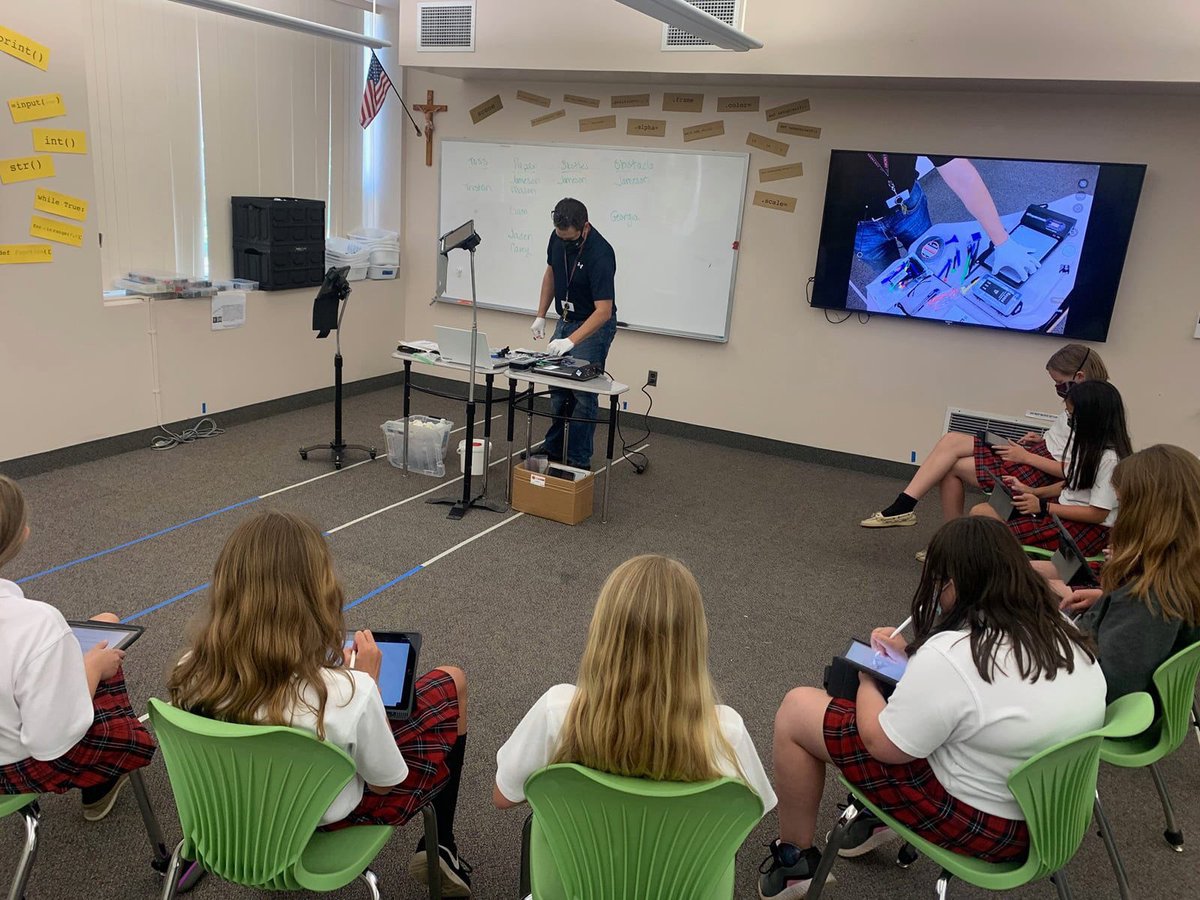 stmschoolatown's tweet photo. #STMscholars At the first meeting of the STM Tech Team, students learned how to repair iPads. They took notes and photos that they will use to create a repair guide to performing repairs on site for STM. This will be one of the many opportunities to learn about tech! #STMSTEM🖤❤️ https://t.co/iwbFtS1z82