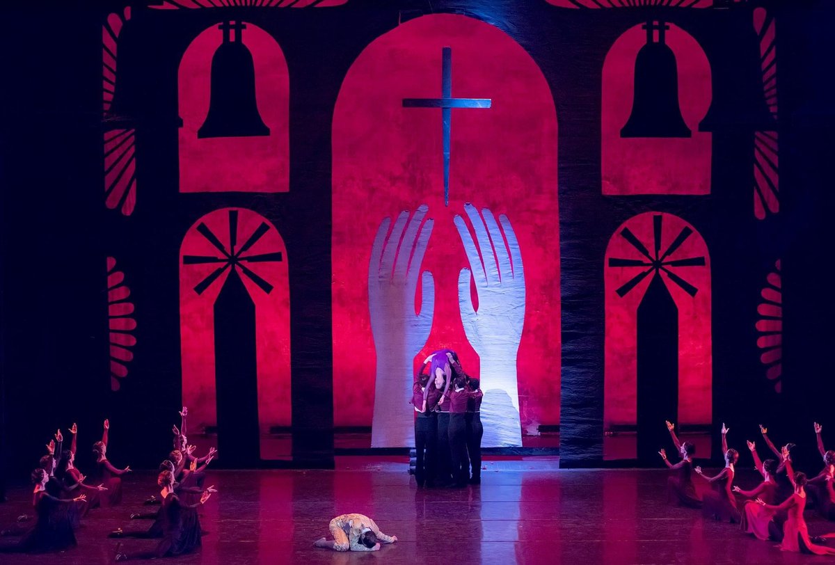 OperaYerevan's tweet photo. Two ballet performances will be presented at Yerevan Opera House - CHOPINIANA and LORQUIANA.

#ballet #CHOPINIANIA #LORQUIANA #yerevanopera https://t.co/tFDvSCKe45