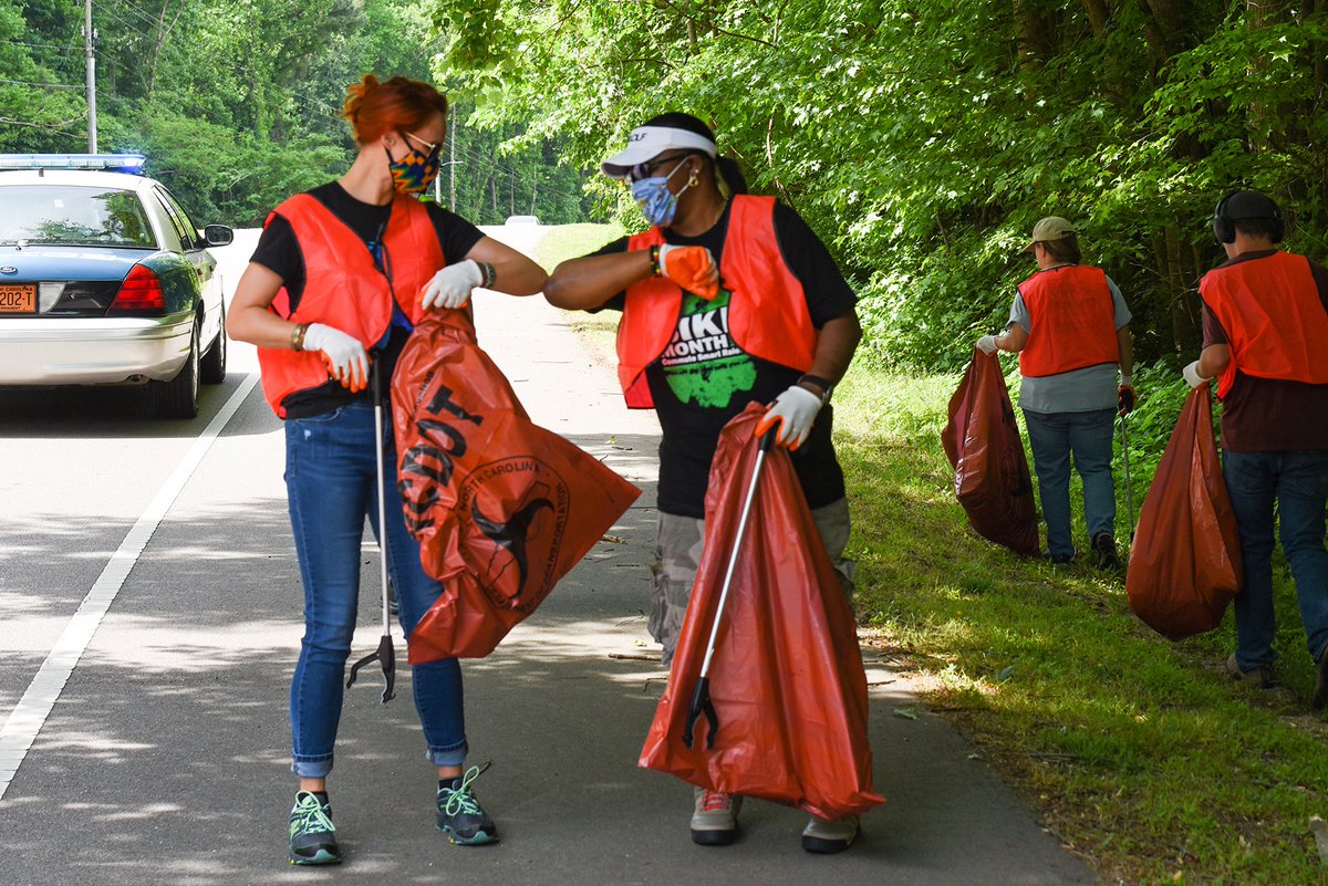 RaleighGov's tweet photo. More than 75 people came out for Saturday’s #ThinkCleanRaleigh litter pick-up event and collected 2.94 tons of trash. That’s about the weight of a white rhinoceros or a Ford F250 pickup! Thanks, y'all! https://t.co/SLQgeHhFWt