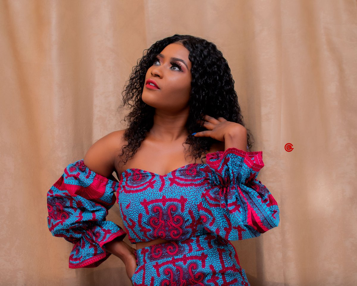 alinezstudios's tweet photo. Happy birthday dear🥰, jux live your life and forget your age🤭🥰😘 @reindolfreshnez @kwameDaCosta23 @SamlinkzK @MadyClara @QwessiVine https://t.co/c25C0EBPTv