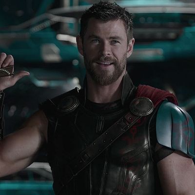 RT @wintersloki: thor odinson appreciation post https://t.co/S7h8A3PyZD