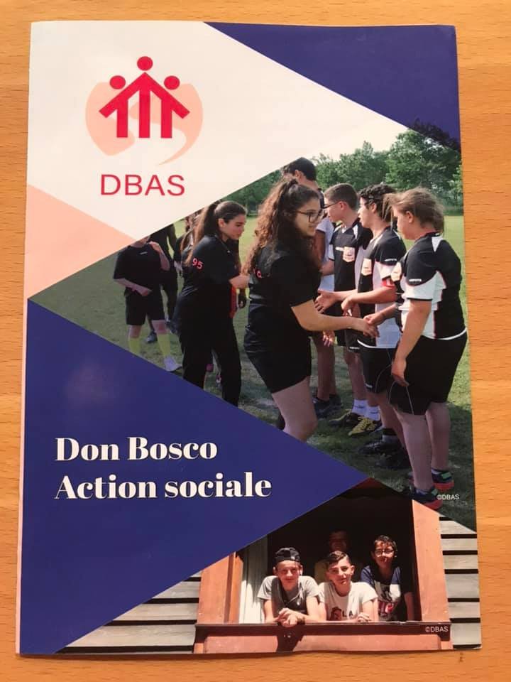 familledonbosco's tweet photo. Le relation, dans le domaine de l'action sociale, entre les bénévoles et les salariés, sera au cœur des débats de ce vendredi 28 mai, en matinée. Avec table ronde et conférence du Pr Philippe Jeammet. Il est possible d'y assister en visio. Contact : jmpc.sdb@gmail.com #DonBosco https://t.co/U62bRt5rrH