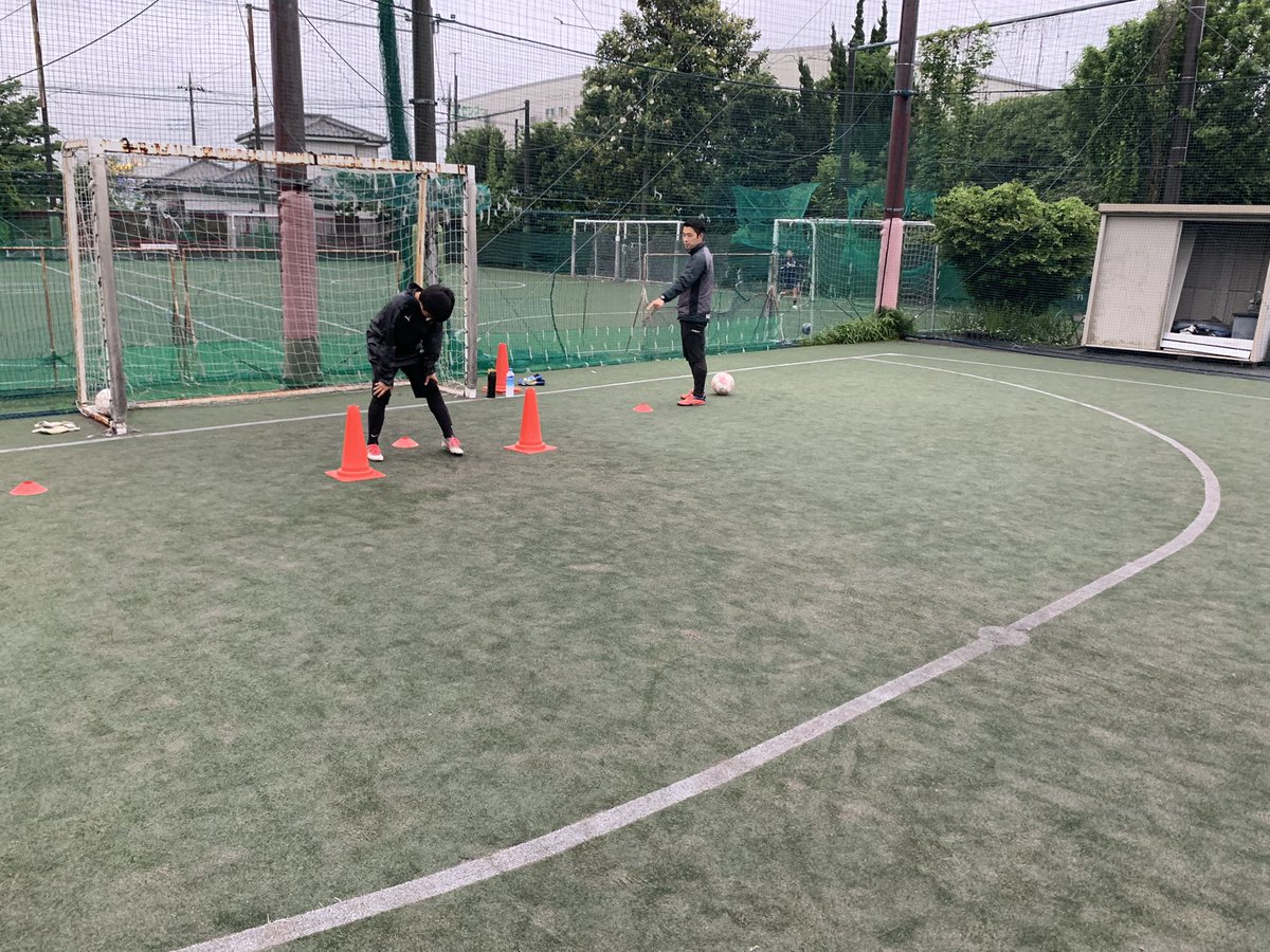Footballclub Kawaguchi ジュニアユースgk 今日は安藤gkコーチがくる日 自然とモチベーションが上がる 今日の習得をしっかり活かして 頑張ろう Fckawaguchi ゴールキーパー ゴールキーパーコーチ 技術習得 Gk ポジショニング キャッチング