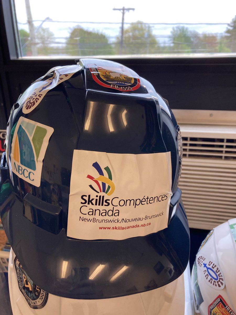 SchoolSolvers's tweet photo. A huge thank you to Maeve Murphy and her team at Skills Compètences Canada NB for their generous donation of tools and safety equipment, we look forward to using your donations to work on our outdoor classrooms and gardens.  @SkillsCanadaNB @NewPedagogies @AnglophoneEast https://t.co/SFtcF0mlYN