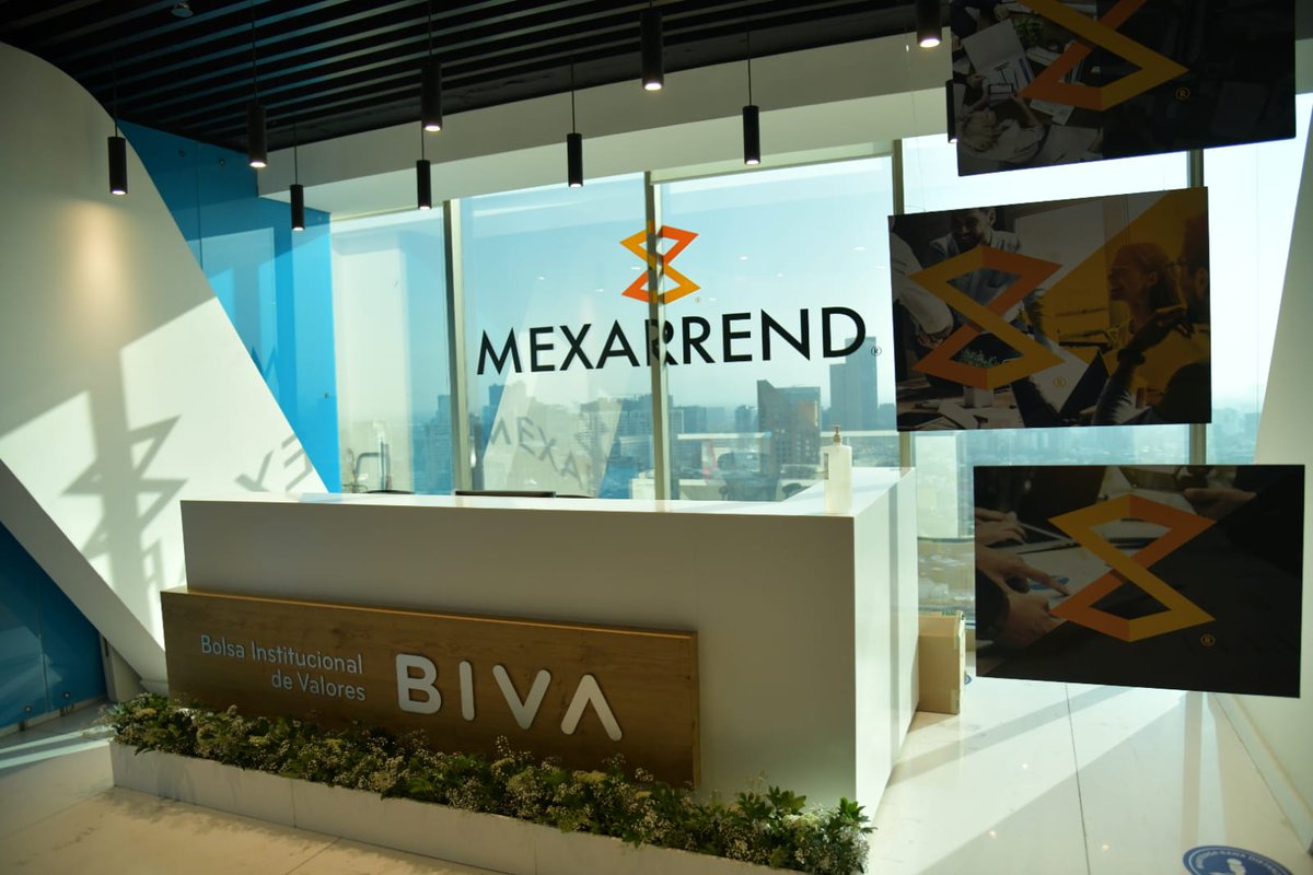 BIVAMX's tweet photo. ¡Estamos por comenzar!
Conéctate ahora y no te pierdas el #GritoBIVA que dará @Mexarrend en @BIVAMX.
#EnVivo a través de Facebook, LinkedIn o YouTube.

Gritemos juntos ¡#BIVAMexarrend! https://t.co/FBCQQ5LcKB