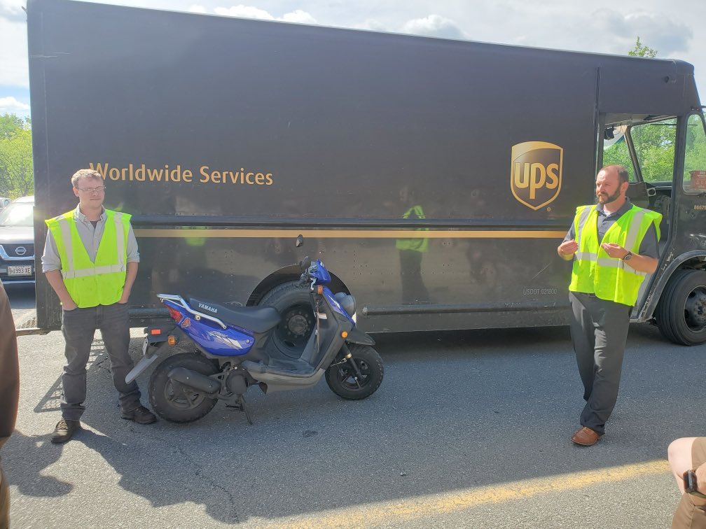 T3 awareness. Thank you to a bangor driver for loaning out his ride. Be safe this Memorial Day weekend!!!  <a href="/NortheastUPSers/">NortheastUPSers</a> @Mainepkgsafety <a href="/amy_madeira/">Amy Madeira</a> <a href="/safetyfirstNED/">Northeast District Safety</a> <a href="/ron_mayorga1/">Ron Mayorga</a> <a href="/UPSers/">UPSers</a> <a href="/gettingjiggywi1/">gettingjiggywithit</a>