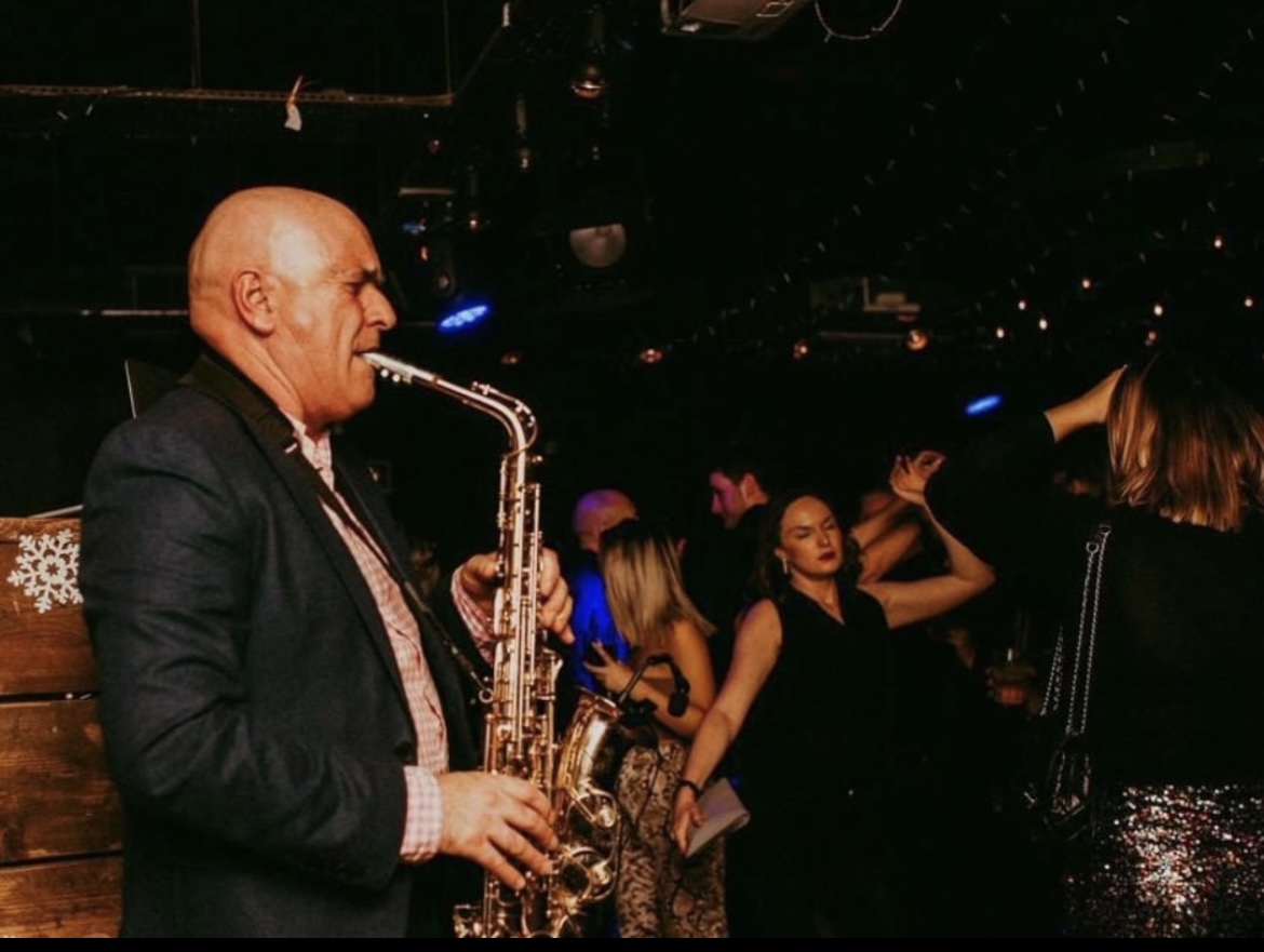 Lakeside is pleased to announce that local saxophonist James Banahan will be providing entertain for us on Bank holiday Monday between 3.00pm - 6.00pm! We look forward to welcoming him back!

#nottingham
#bankholidayweekend