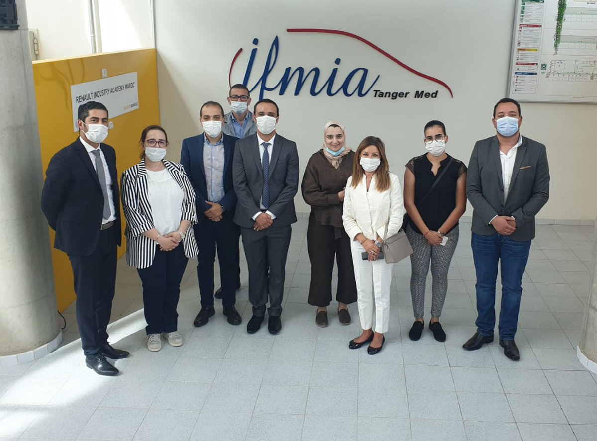 Technopark's tweet photo. Réunion de prospection du #Technopark autour de la promotion des écosystèmes technologiques et d'innovation du secteur de l'automobile avec la direction des équipes de Renault Maroc et l'Institut de Formation des Métiers de l'Automobile #IFMIA #Tanger
#Renault #Maroc #Automobile https://t.co/rKxQ2OGLF7