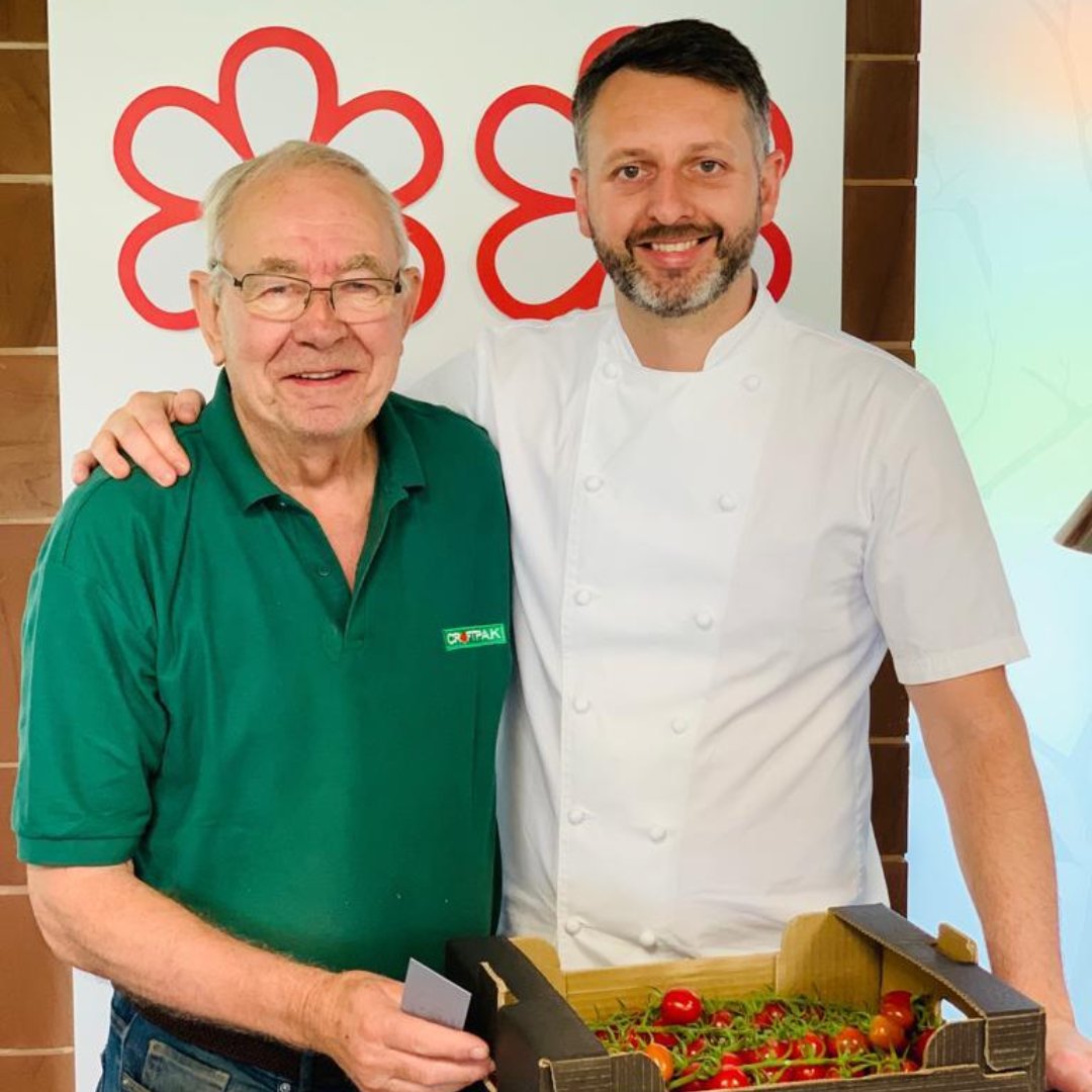 restmoorhall's tweet image. To celebrate #BritishTomatoFortnight, we spoke to one of our local growers, Brian Ascroft of Croftpak Nurseries. Brian and his family have been growing tomatoes in Tarleton, Lancashire, for more than 75 years 🍅.

Read now at moorhall.com/news/meetbrian.

#britishtomatoes #BTF21