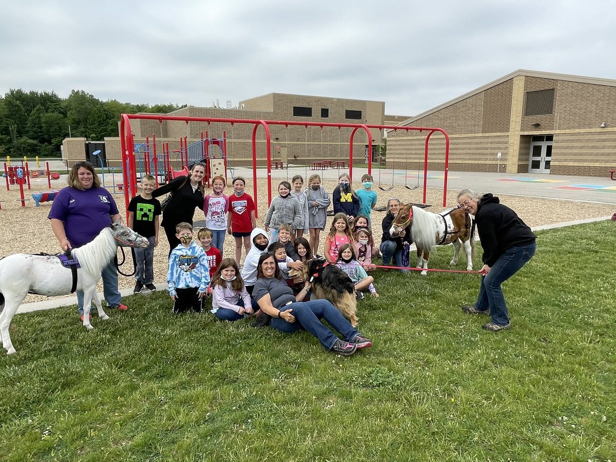 MissBealsecond's tweet photo. We had a visit today from Paws and Hooves Animal Therapy!  They are run out of Grand Rapids, Ohio.  The two horses are named Lucky and Joker.  The dog is named Winston and he LOVES to give kisses! Thank you Paws and Hooves! @els_eagles @Principalwank https://t.co/nWZxptSqPm