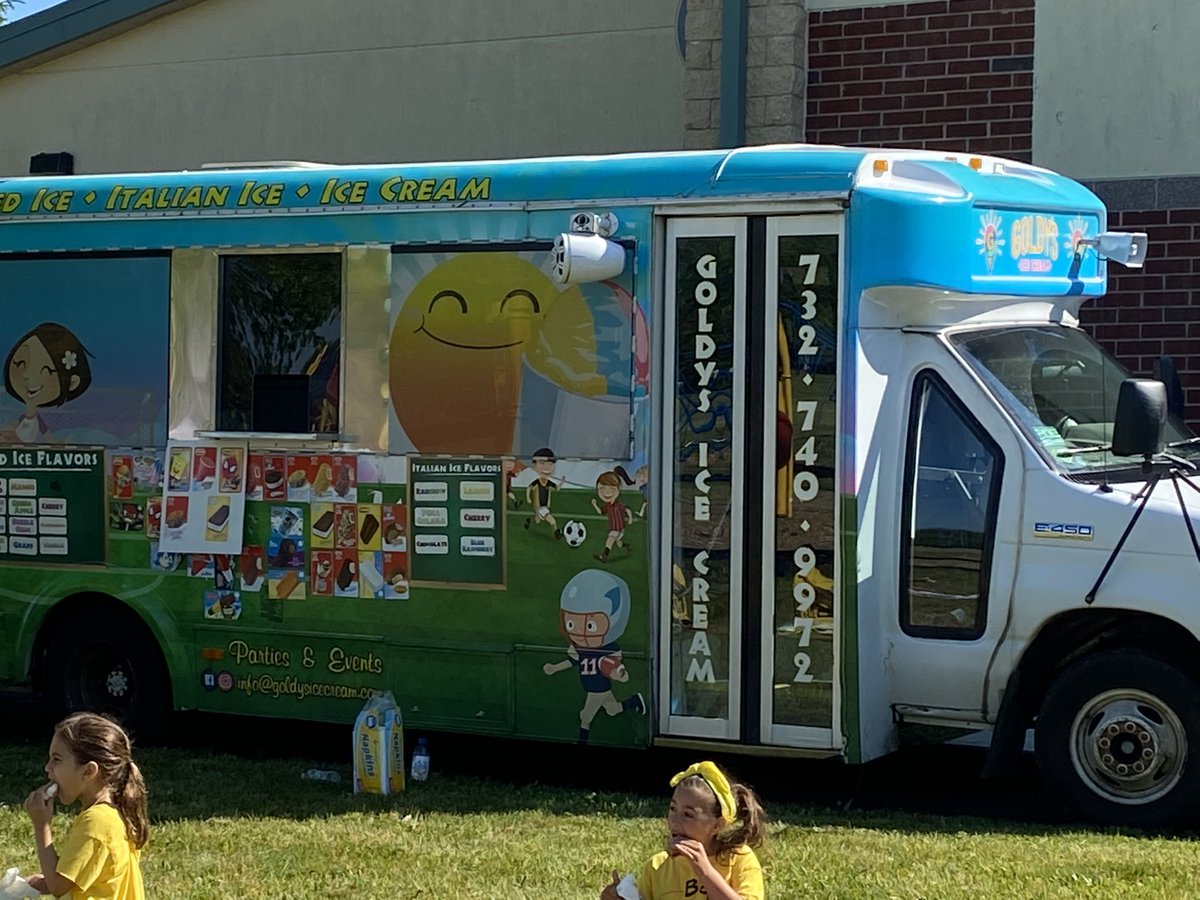 Kicking off Field Day <a href="/wfschool/">West Freehold School</a>!!! 🤗☀️😊