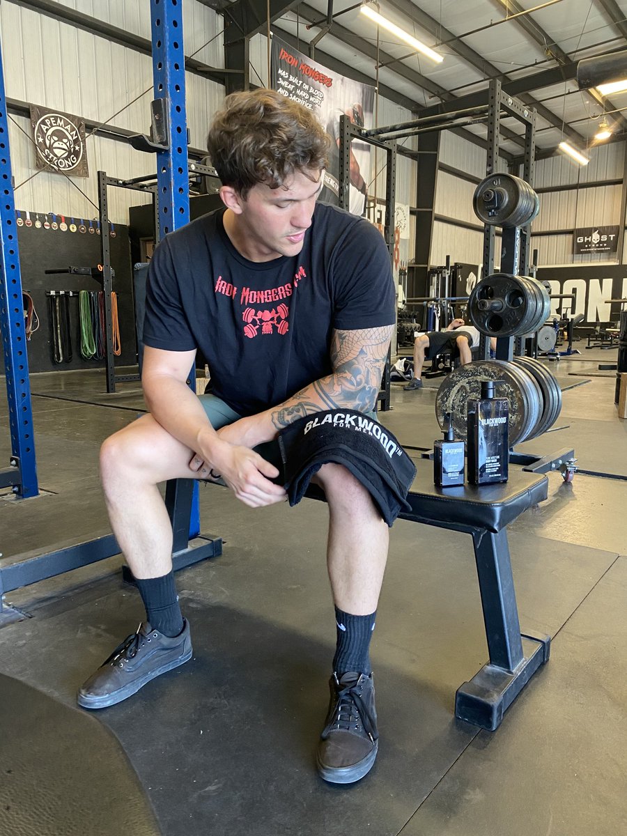 Blackwoodformen's tweet image. Kickstart your workout recovery with a modern natural #BotanicalBoost 🌿 🔲
#CleanseRestoreProtect 💦🛠🛡
📷: @DustiinW