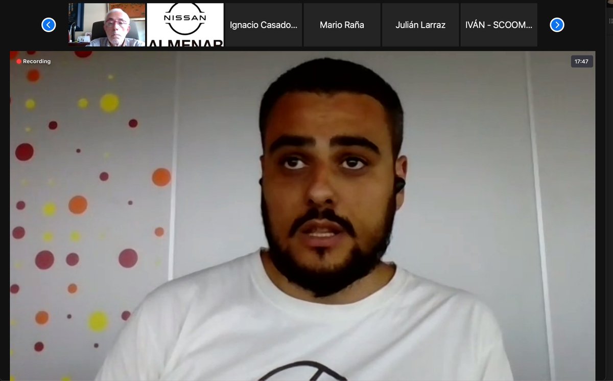 AVVEinfo's tweet photo. Es el turno de Javier Barahona, CEO y Co-founder de #Abervian, quien nos habla de inversiones, tipos y tecnologías de #baterías actuales, segunda vida de las baterías, impacto medio ambiental, etc.

#MesaRedondaAVVE #Electromovilidad #sostenibilidad #sectorprofesional #emobility https://t.co/ggkJBP909K
