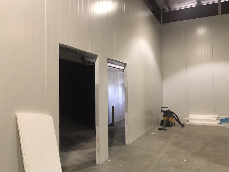 StructuralPane1's tweet image. As a business owner, it&apos;s your job to protect against contamination, which means you need easy-to-clean walls that you can maintain at all times.

Read more 👉 lttr.ai/hNc5

#FireRatedWallPanels #WallPanelSolutions