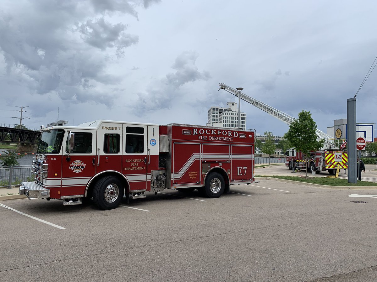 RockfordFire's tweet photo. Today Ladder 2 and Engine 7 trained on aerial operations and pump operations near the @rpdfun #SportsFactory. https://t.co/cRk0JJfJfU