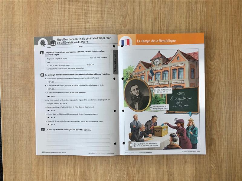EditionsMdi's tweet photo. Le fichier d'Histoire CM vient d'arriver ! Il comprend 40 récits historiques à écouter. 📻 Deux sont à découvrir ici :
https://t.co/y99EIQhi2R
https://t.co/onNyETzXtd https://t.co/GxfBUoz1Dv