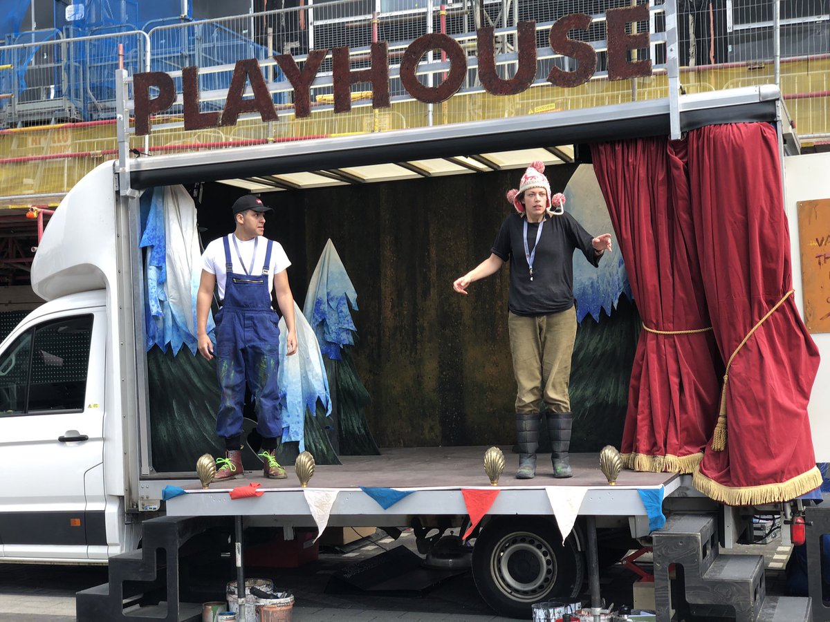 LCCActing's tweet photo. When you walk out of Quarry Hill, see @LeedsPlayhouse rehearsing and then you see one of the actors is Kyle  🤩#alumini2016 Level 3 Acting and graduate of @E15actingschool #proudteachermoment #livingthedream #hardworkpaysoff @CreativeArtsLCC https://t.co/SVccvx3DPf