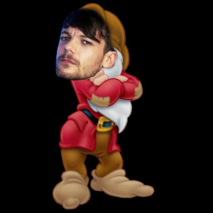 oliverrstyles's tweet photo. @louisst_91 @cakeange VAI FICAR QUERENDO HUM https://t.co/AhLUcz4sHQ