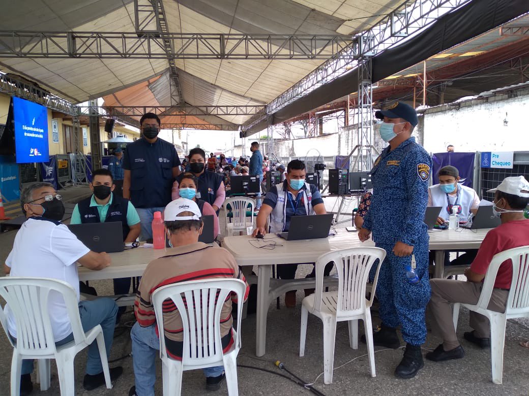 Coordinación Zonal 8 🇪🇨 tweet media