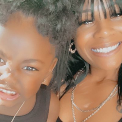 summertymefine9's tweet photo. #NewProfilePic https://t.co/l12aqwzWvA