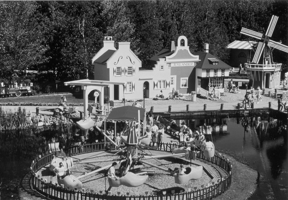 Throwin' it back to 1972 to the Dutch Village at Story Land! Story Land opens this Saturday, weekends only until June 20 when they'll be open every day but Wed &amp; Thurs.  Advance tickets may be purchased online.  storylandnh.com 📷: Story Land #whitemountains #visitnh