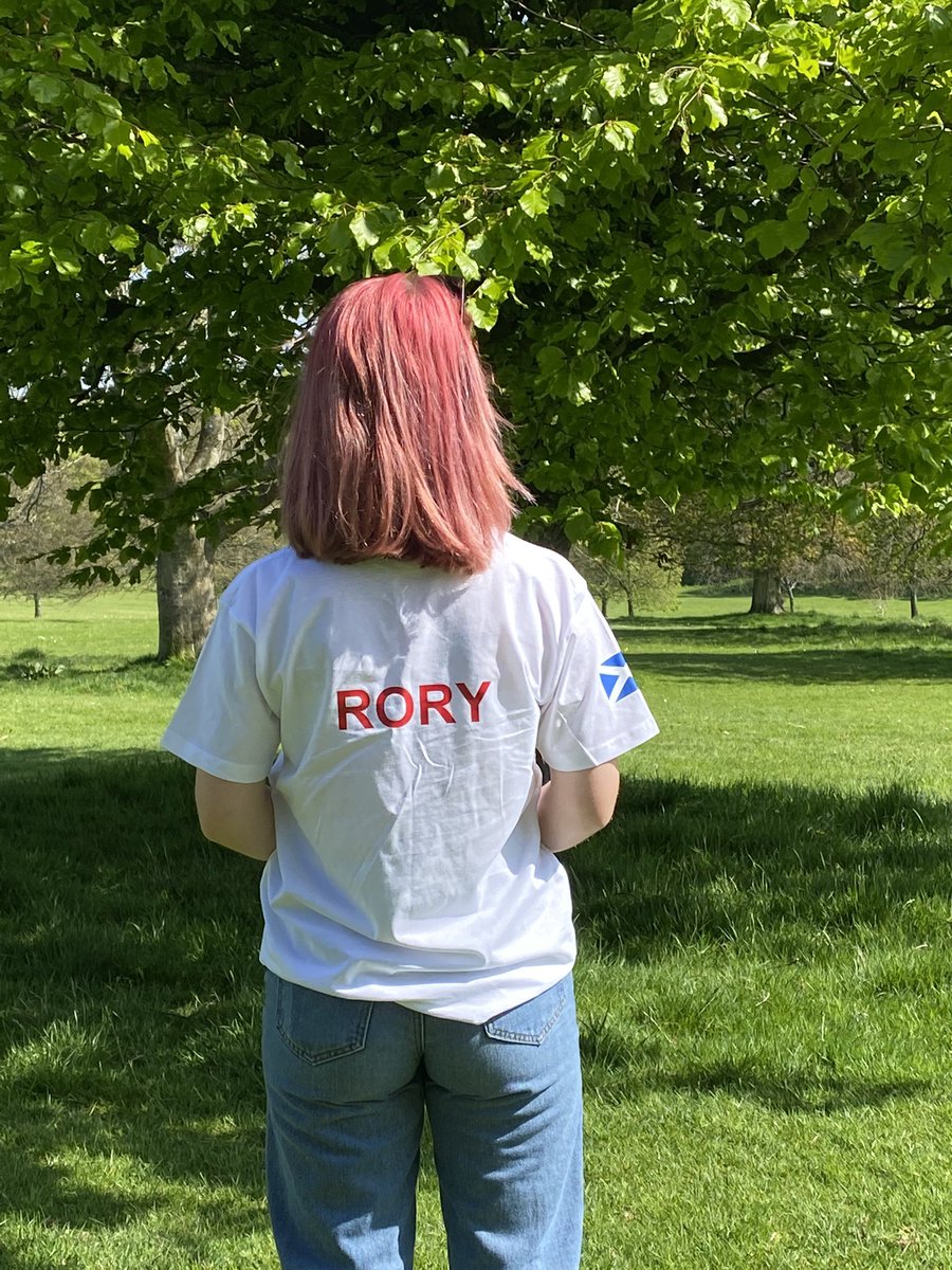 NEWW UNIFORMMMMM!!!!!!!!  #FriendsReunion #스트레이키즈 #phoenixracing #f1inschools