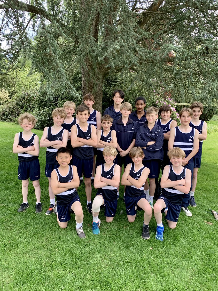 _Ludgrove's tweet image. Good luck to the boys of the  @_Ludgrove Athletics team who are off to @SunningdaleSch for an afternoon of track and field events. For our new boys it’s the first time they have worn the Ludgrove singlet - well done! #athletics #schoolathletics #trackevent #fieldevents #goodluck