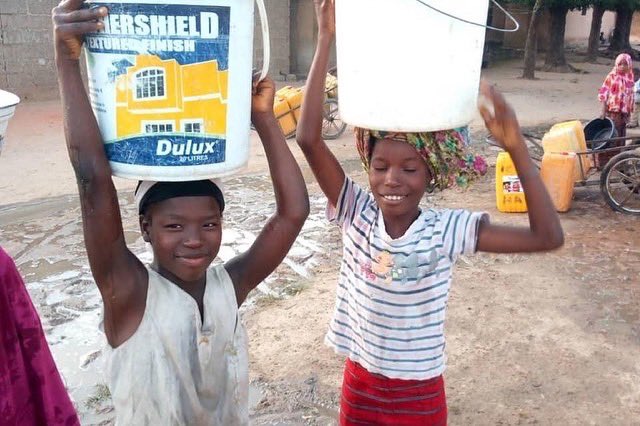 Belema_aid's tweet photo. Our children are the future. Happy Childrens Day to all the beautiful children around the world, the world is your stepping stone. It doesn't matter what background you came from, the future belongs to you. https://t.co/RjTR2UZNzi