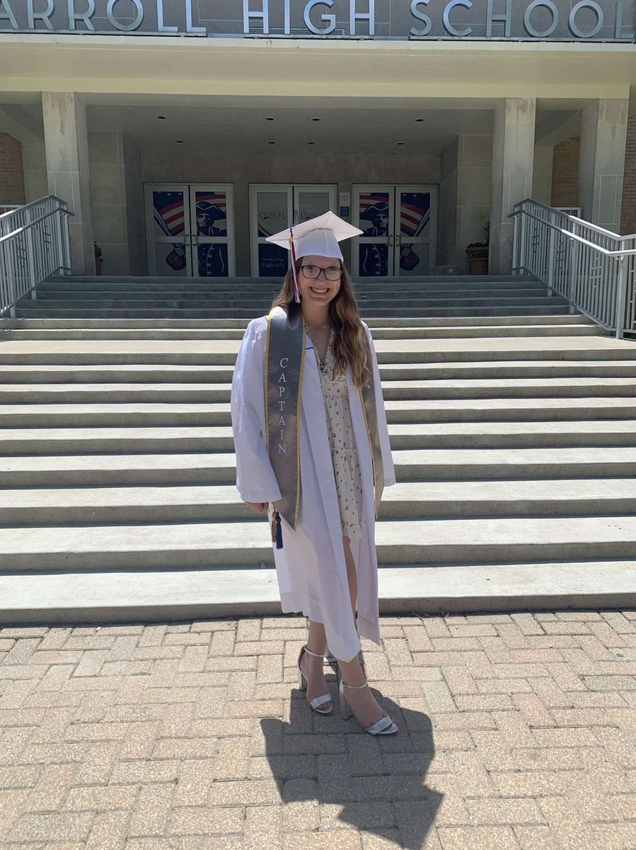 BaltimorePats's tweet photo. Communication Captain for 2020-2021 school year is out ✌️ Good luck to the next one! ❤️🤍💙 https://t.co/ojAyE30D0P