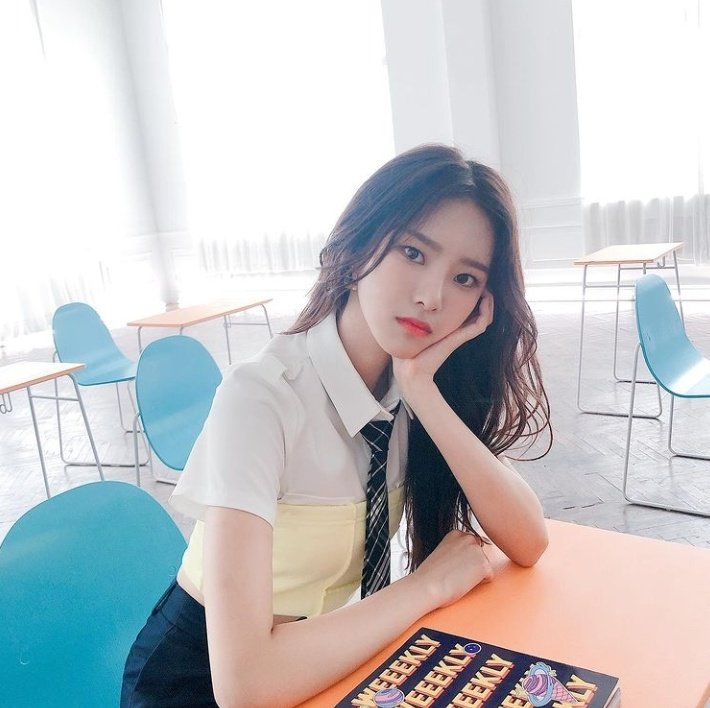 thinking about her 

#먼데이 #김지민 #Weeekly