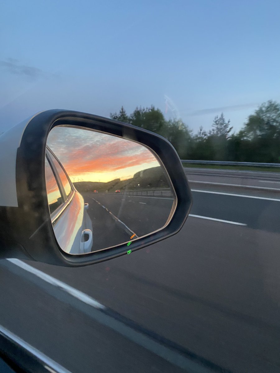 MiddlecottMusic's tweet photo. Driving home from a great week with family. Just what was needed. #Wellbeing #family #kerrclan https://t.co/grYk6MXnz8