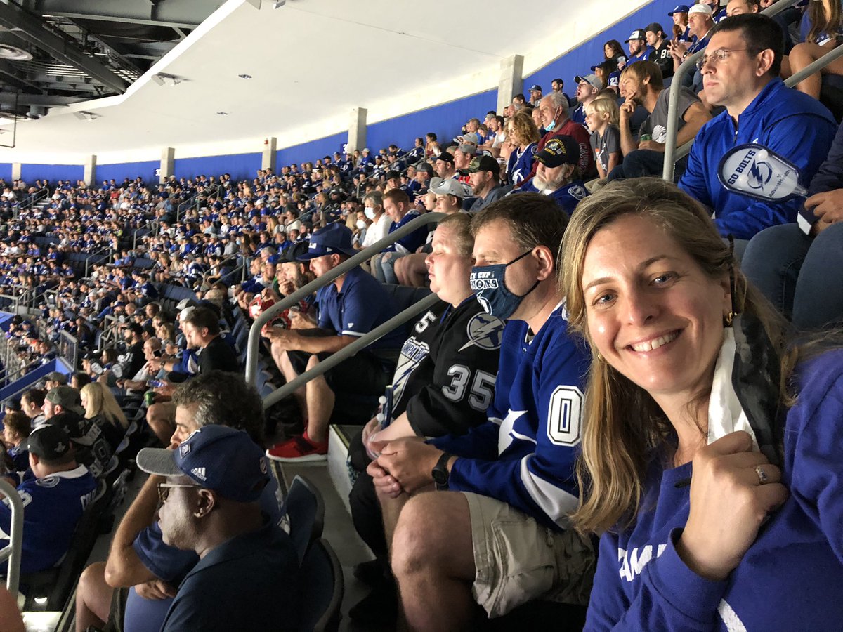 It’s Jenny’s first LIGHTNING GAME! <a href="/TBLightning/">Tampa Bay Lightning</a> #GOBOLTS
