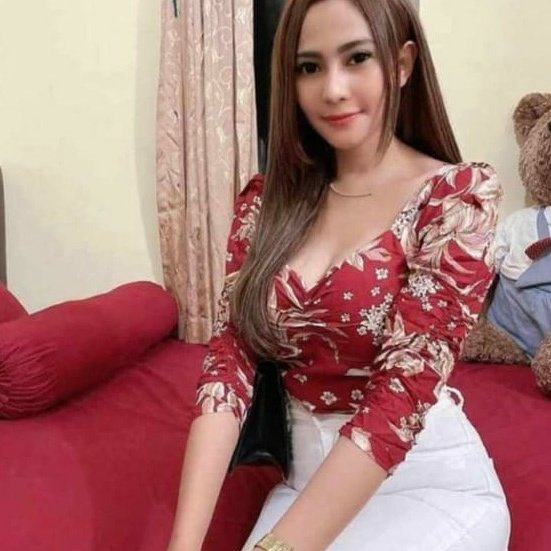 Helvi58206685's tweet photo. #FotoProfilBaru https://t.co/axJ4jVGXbg
