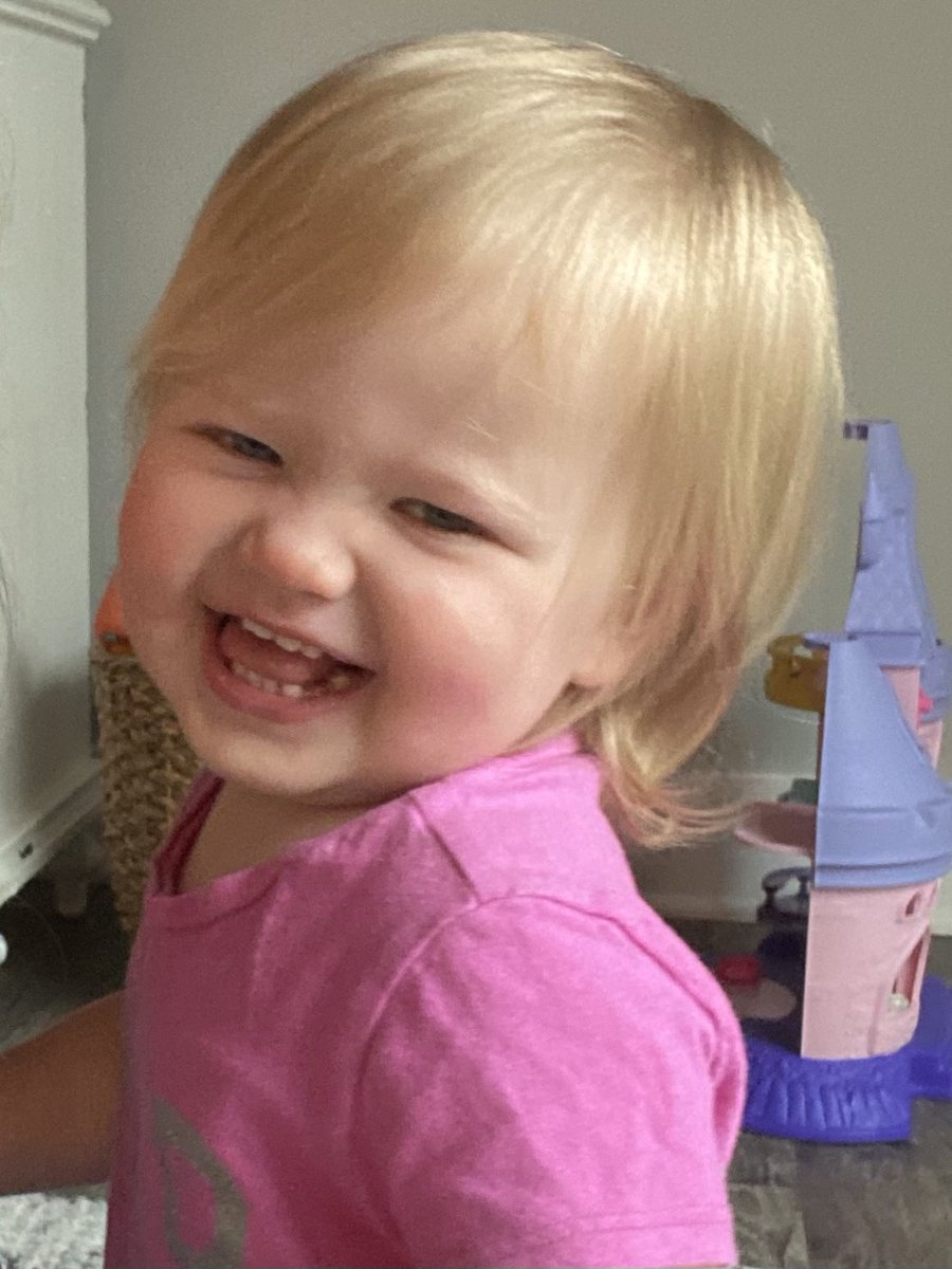 mrscoachpruitt's tweet photo. This face lights up the 🌎. #avalou @CoachJLPruitt https://t.co/OcOU31D2MZ