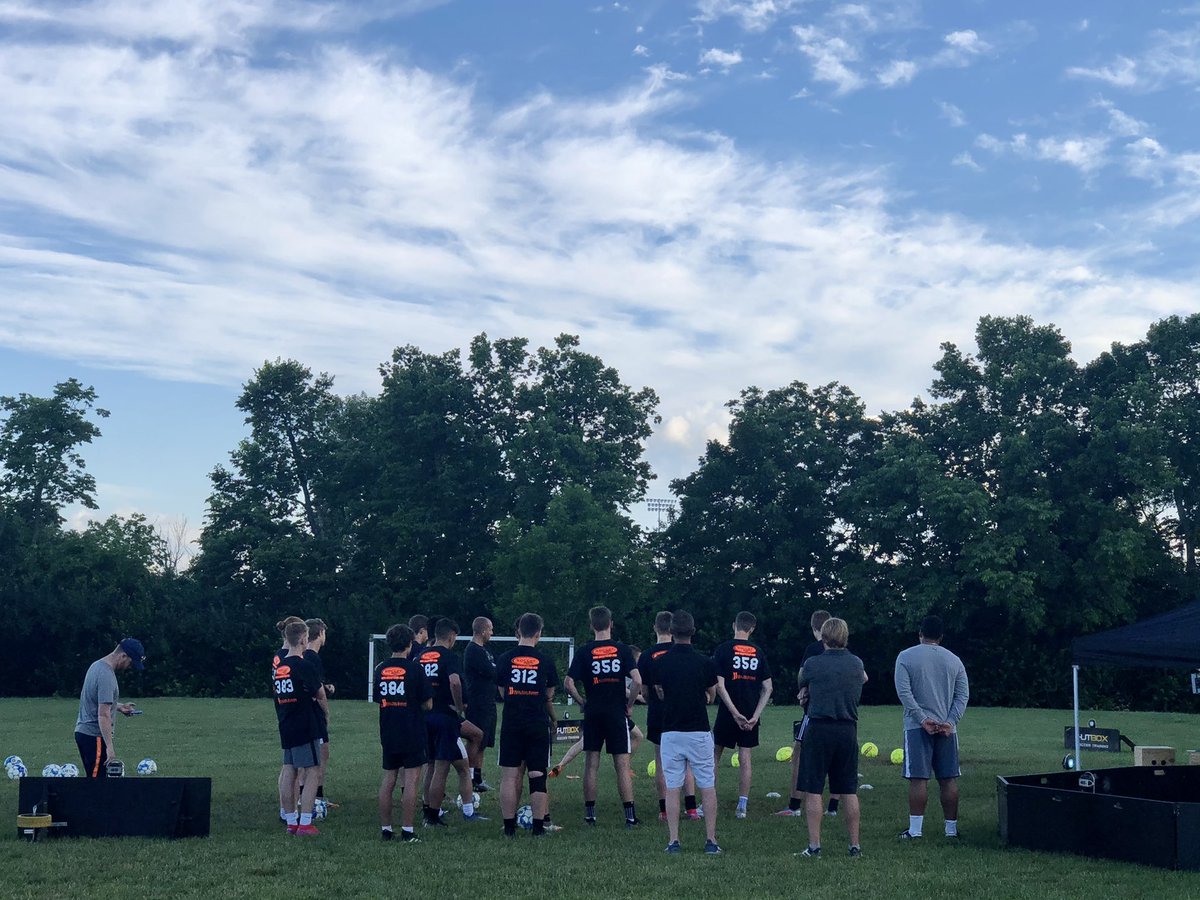 ckystormsoccer1's tweet photo. We had a great time tonight at try outs!  The Storm rolls on! ⚡️⚡️⚡️ https://t.co/sZpyVgJQpq