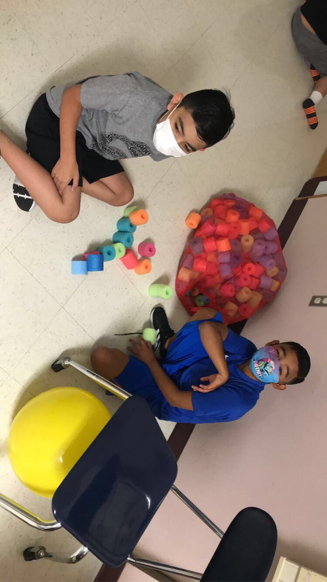 LeeAnna_2013's tweet image. We sure had a ball at our end of year beach party! ⛱☀️#LifeInALE #HelloSummerTime @IreneGo71039953  

Thank you @KMDIAZ44 for joining in on the fun! 🥰