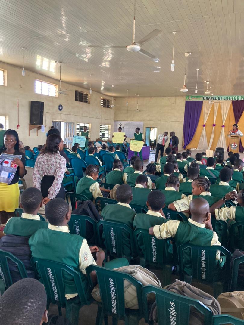 Medlabconvo's tweet photo. to Anglican Grammar School, Ogbomosho.
Kudos to everyone on the team, the visual representation, PPEs demonstration and delivery was top-notch, the pictures below are proofs!
#MLSCDinschools
#MLSCD https://t.co/DuXsNctH5u